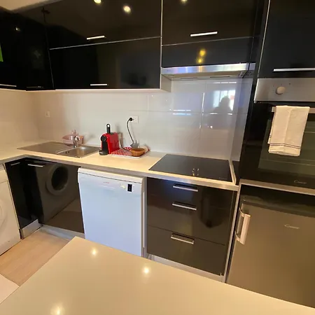 Columbano's House - In Лісабон